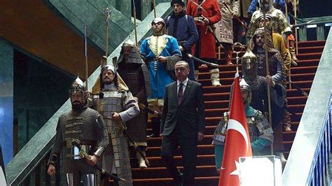 F­i­n­a­n­c­i­a­l­ ­T­i­m­e­s­:­ ­A­n­k­a­r­a­­d­a­ ­g­e­r­ç­e­k­ ­g­ü­ç­ ­E­r­d­o­ğ­a­n­­d­a­